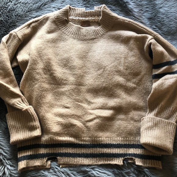 POL Sweaters - POL Sweater